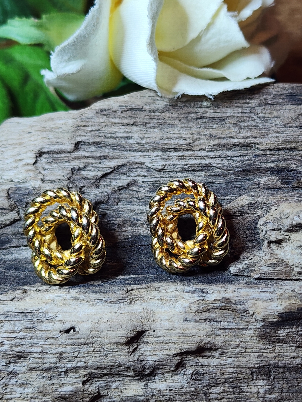 Classic Gold Toned Twisted Rope Knot Stud Earrings - Women Jewelry